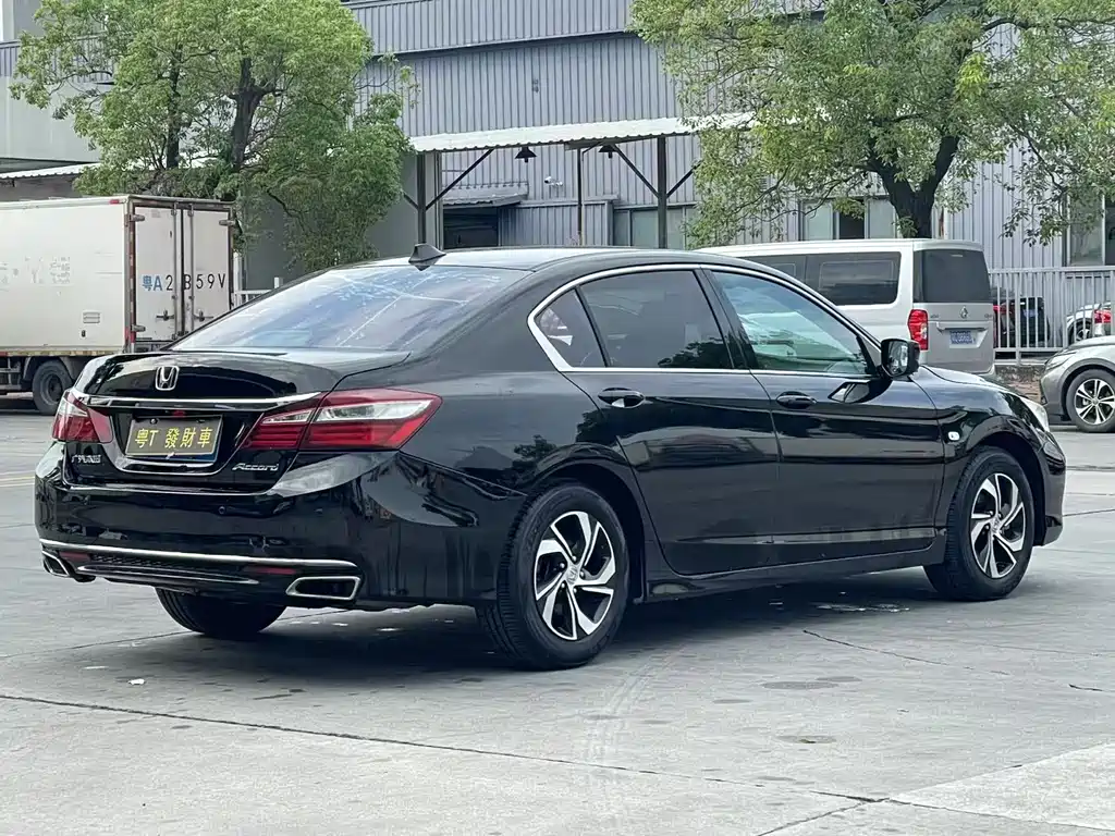 HONDA ACCORD