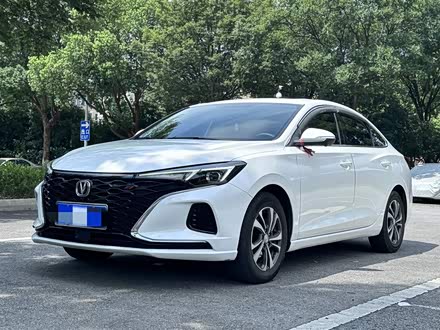 逸动 2021款 PLUS 蓝鲸NE 1.4T GDI DCT尊贵型