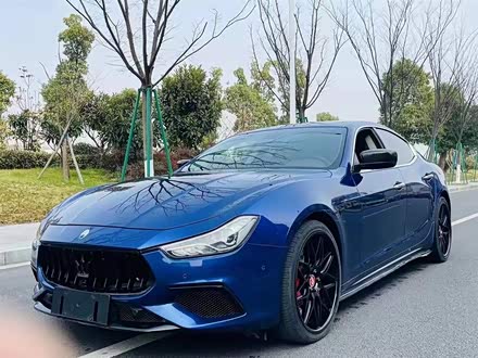 Ghibli 2017款 3.0T 标准版