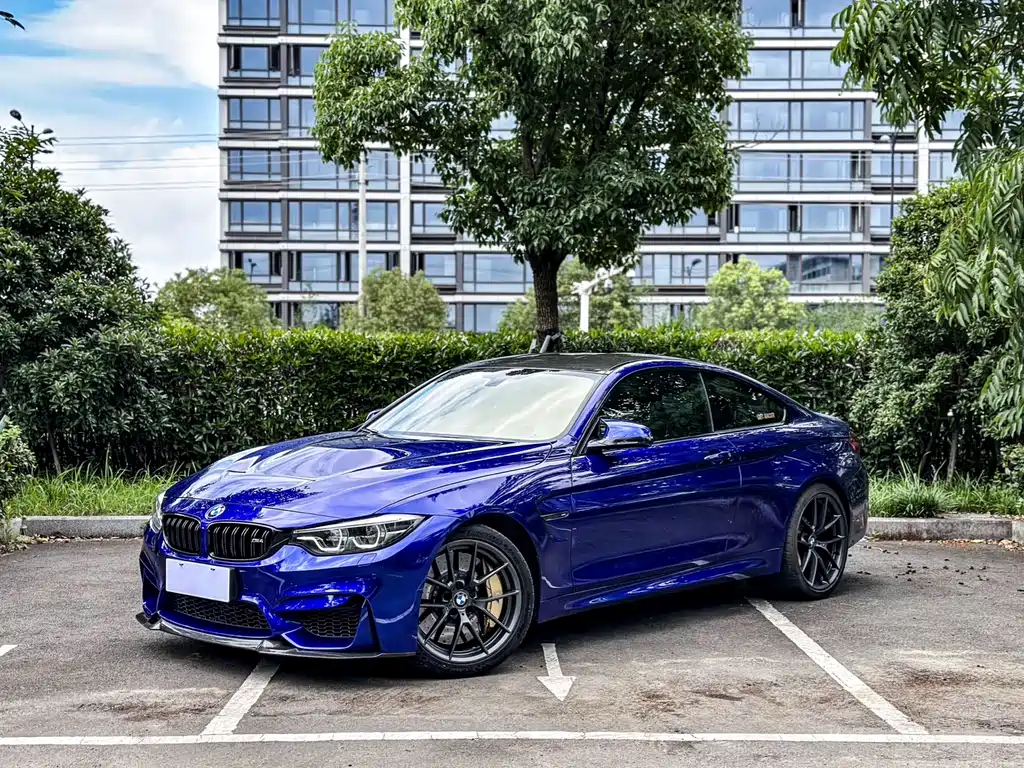 BMW M4