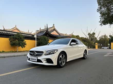 奔驰C级 2019款 改款 C 260 L 运动版