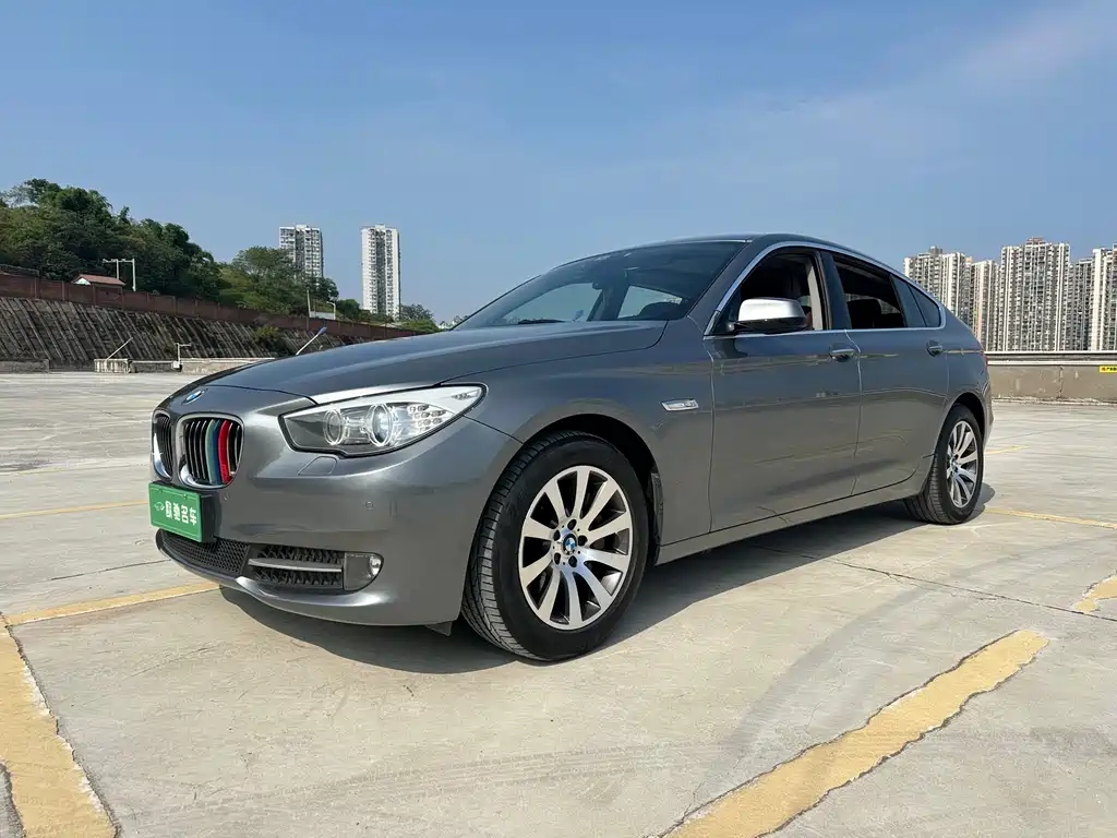 BMW 5 Series GT 2011