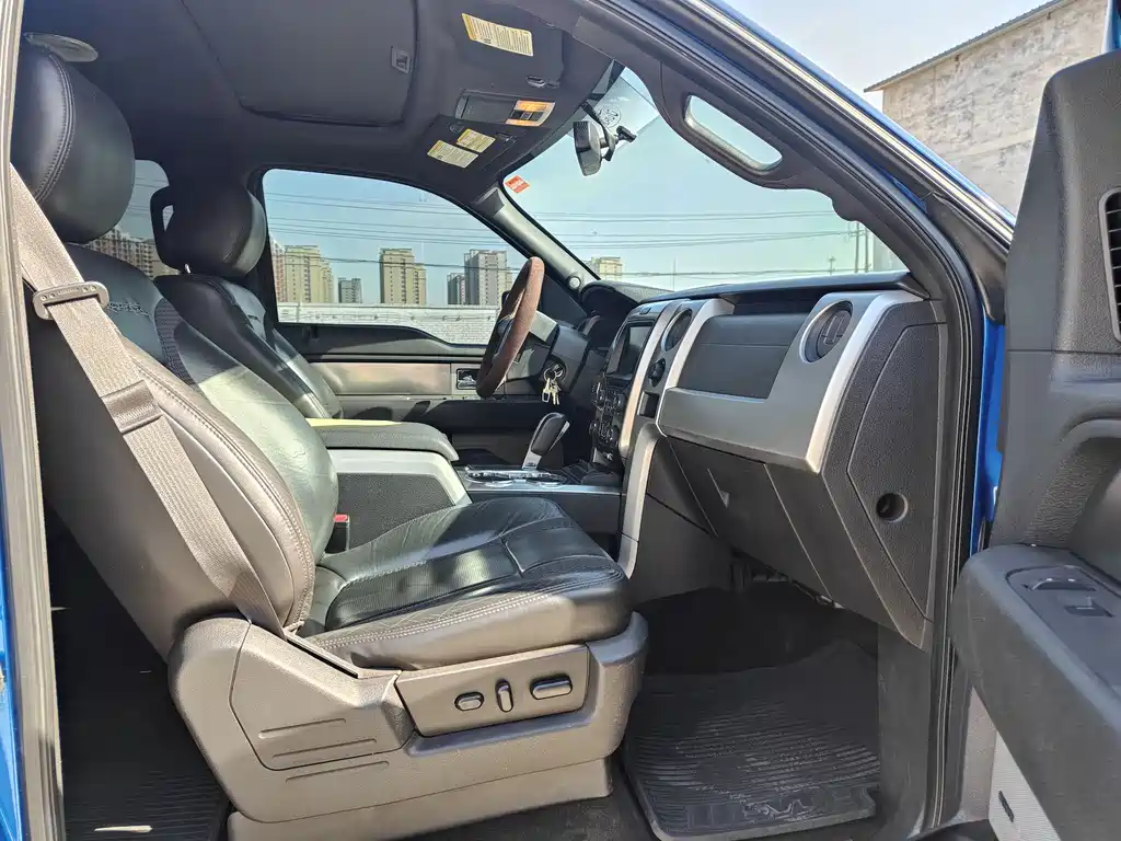 Ford F-150 2014 6.2L Luxury
