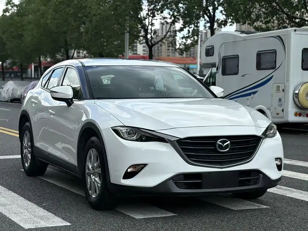 MAZDA  CX 4
