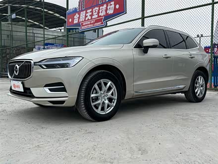 沃尔沃XC60 2021款 T5 四驱智逸豪华版