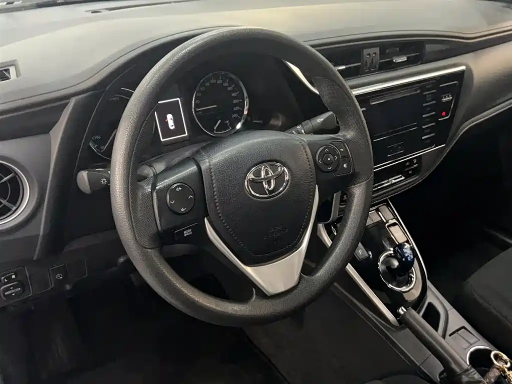 TOYOTA COROLLA DUAL ENGINE E+