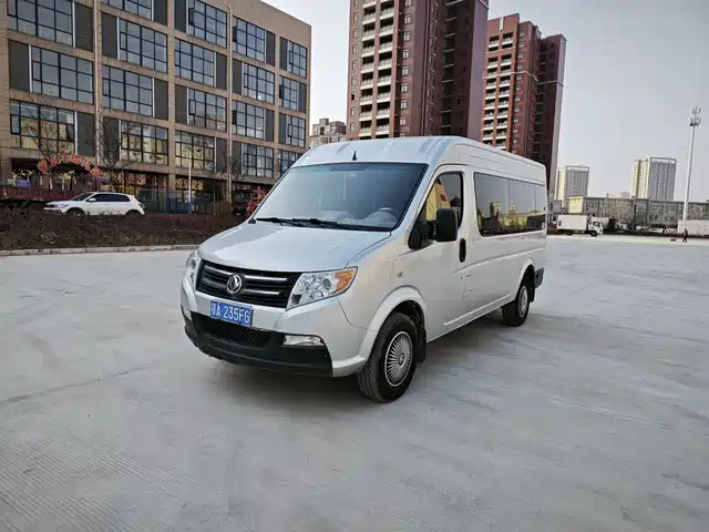 DONGFENG YUFENG 2017