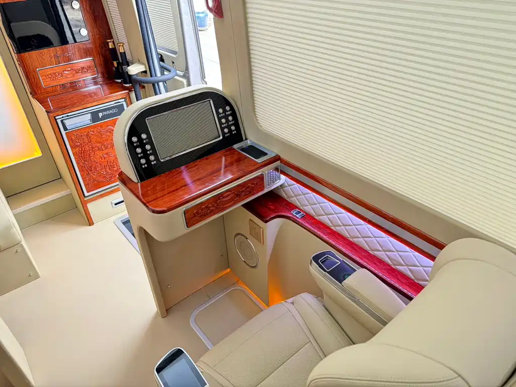 Hongqi HONGQI GUOYUE