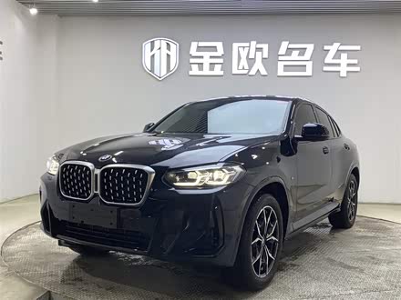 宝马X4 2022款 xDrive 25i M运动套装