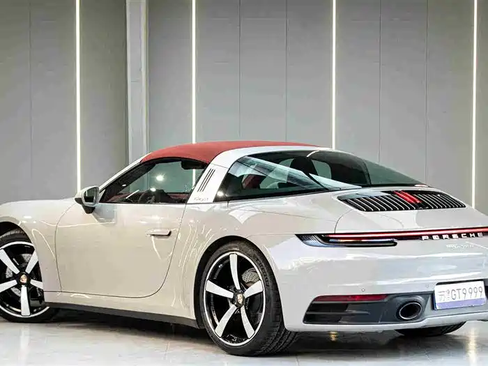 Porsche 911 — миниатюра 16