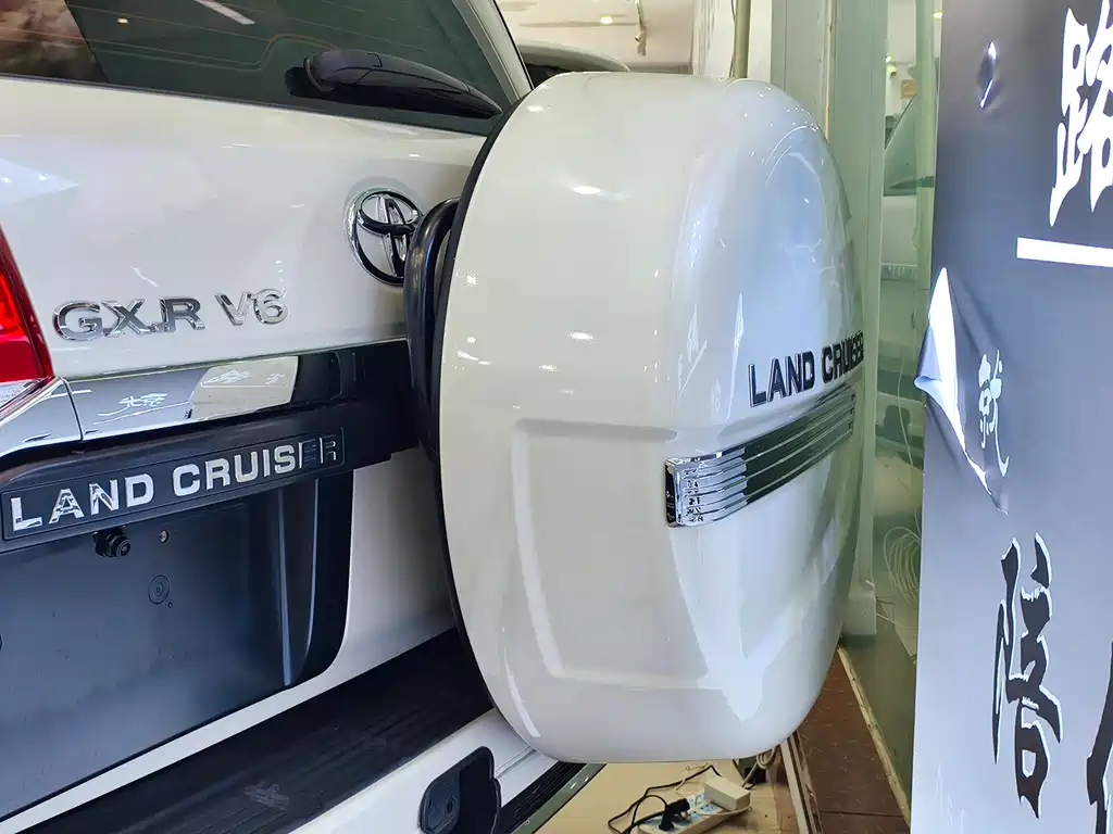 Toyota Land Cruiser 2019 4.0L GX-R