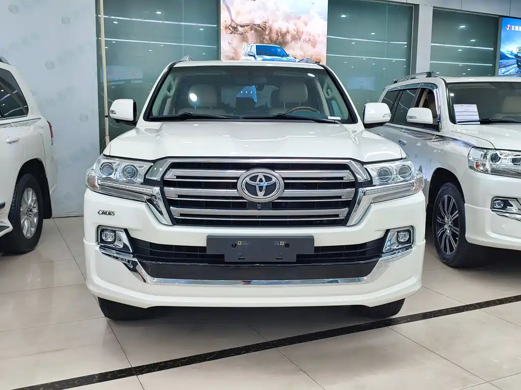 Toyota Land Cruiser 2019 4.0L GX-R