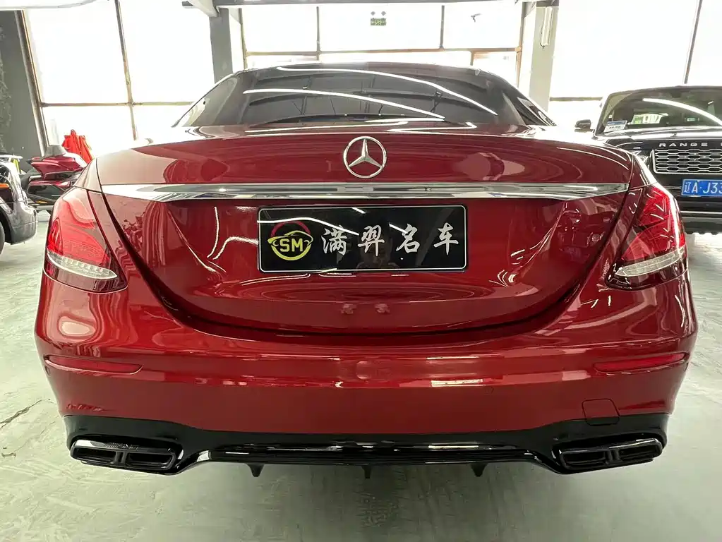 MERCEDES-BENZ E CLASS