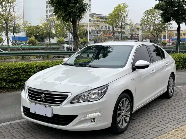 PEUGEOT  408 2017