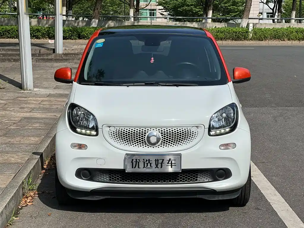 SMART FORFOUR