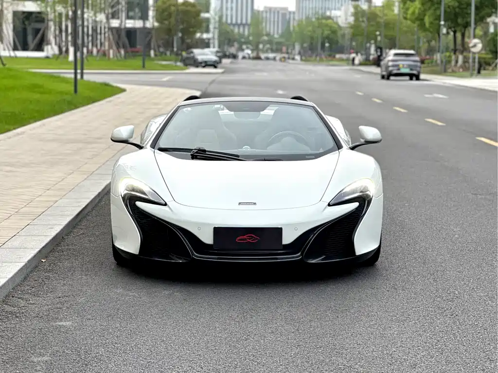 McLaren 625C 2015 3.8T Spider