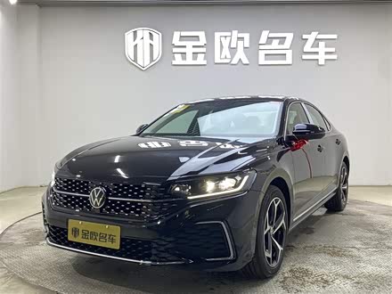 帕萨特 2023款 改款 330TSI 星空精英版