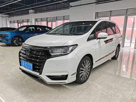 艾力绅 2022款 2.0L e:HEV 至尊版
