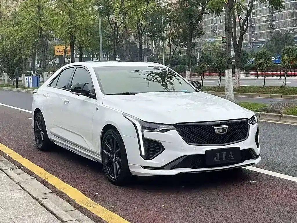 Кадиллак CT4 2021 года 28T Люксовая версия 35000 km 2021
