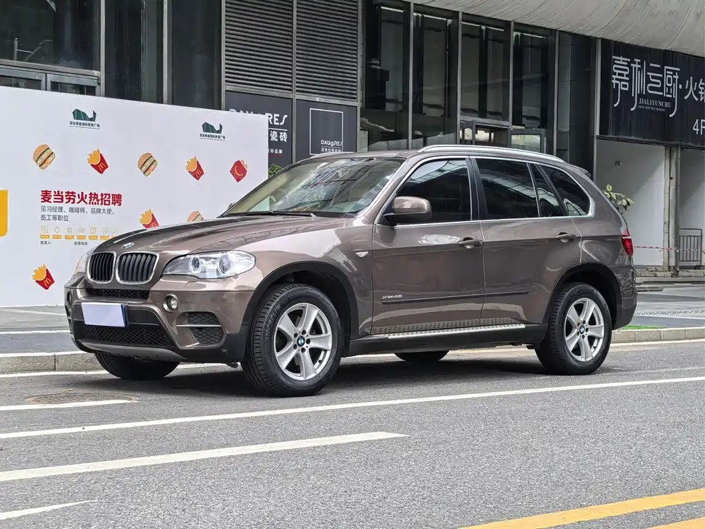 BMW X5 (Import) 2011