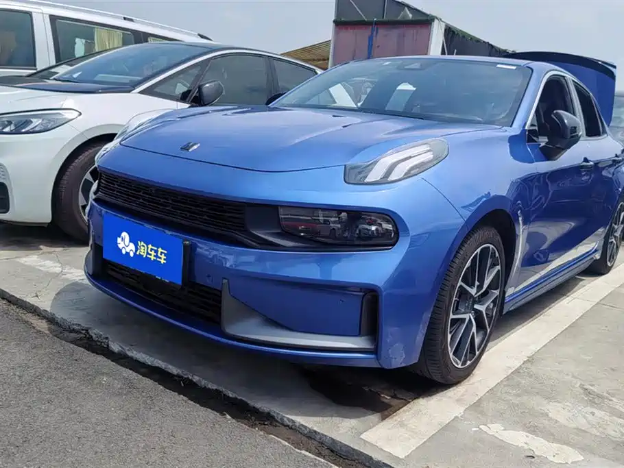 Линкек 03 2021 года, 1.5TD DCT, Пакет Power чемпионской версии 71700 km 2021