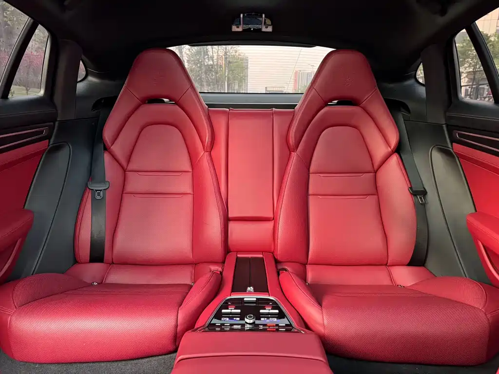 PORSCHE PANAMERA NEW ENERGY