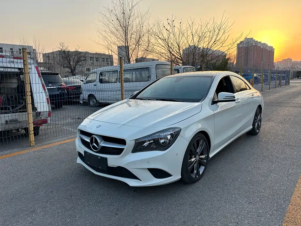 Mercedes-Benz CLA (Import) 2016