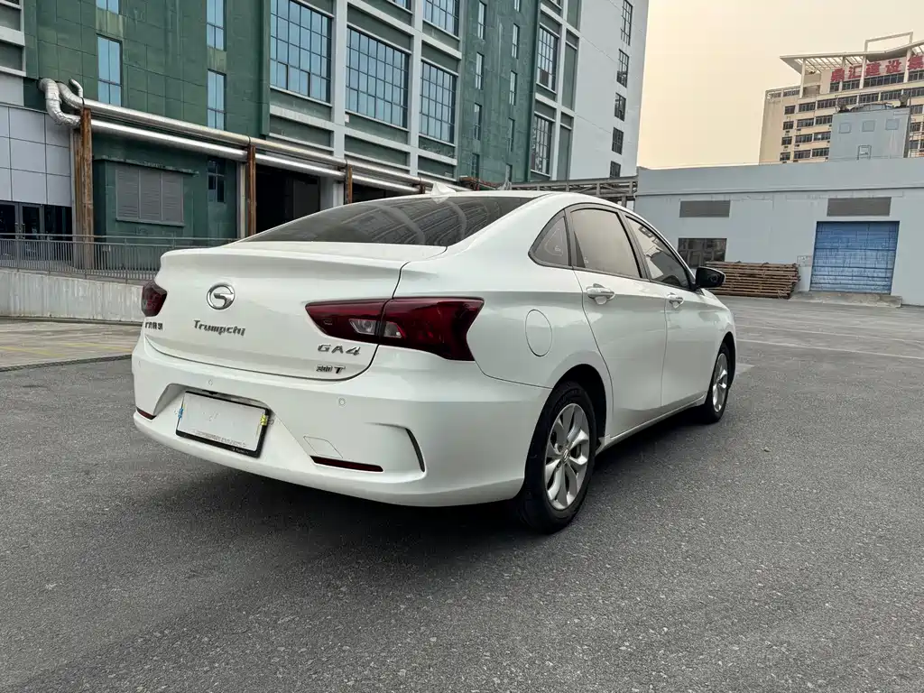 GAC TRUMPCHI GA4
