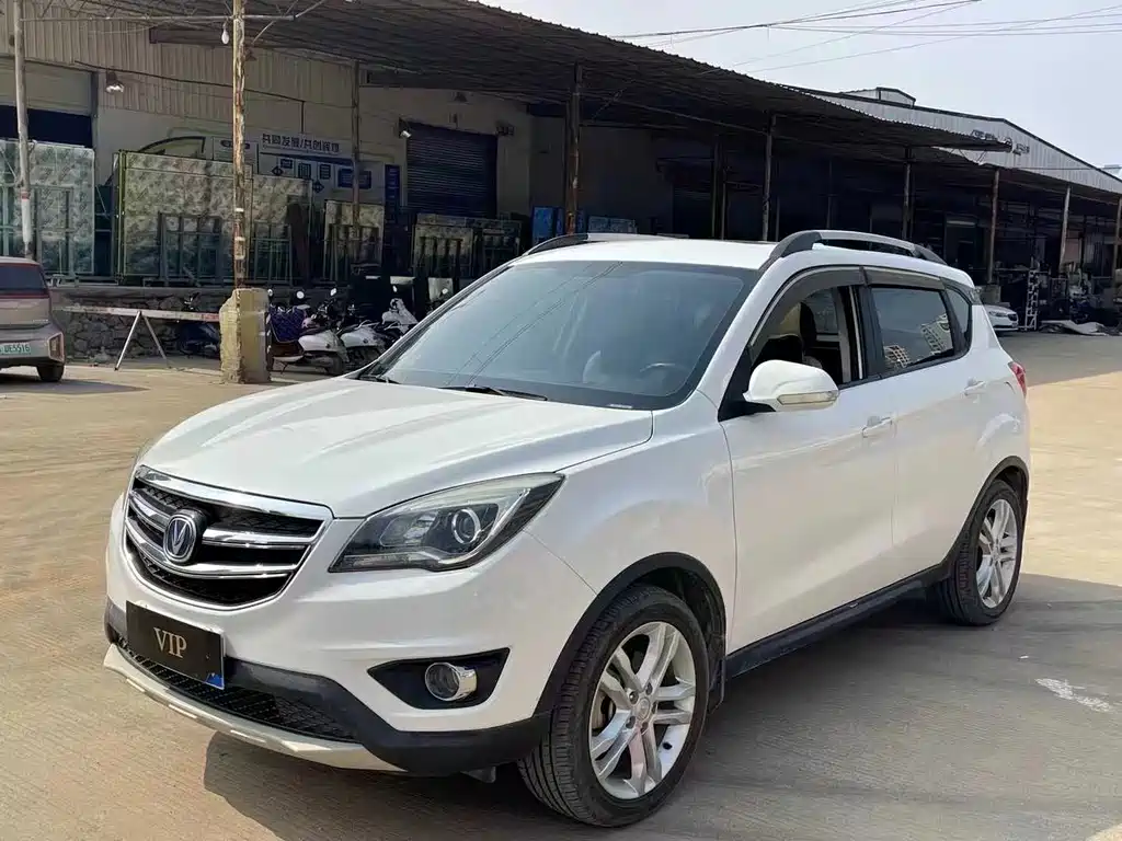 CHANGAN CS35