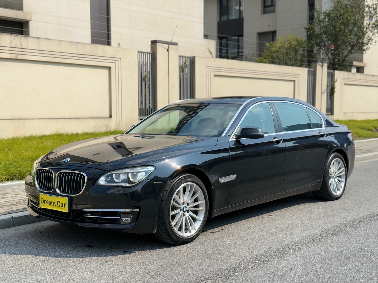 BMW 7 Series 2013 740Li Leading Type
