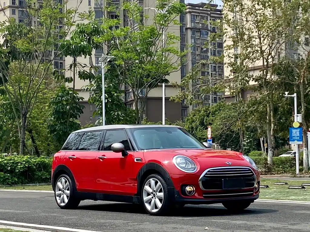 MINI CLUBMAN