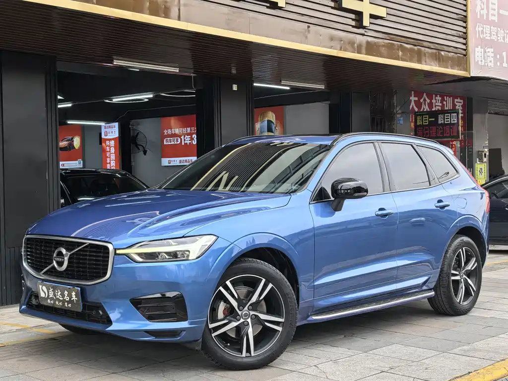 VOLVO XC60