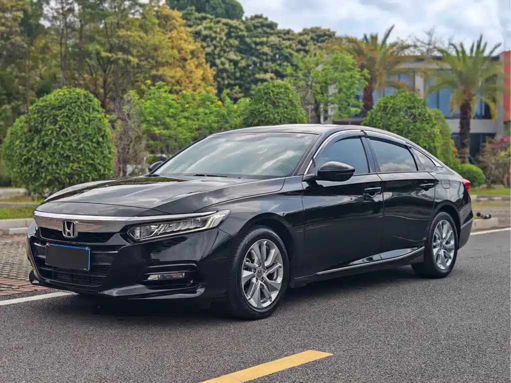 Аккорд 2018 года 260TURBO Элите Баню  VI 63100 km 2020