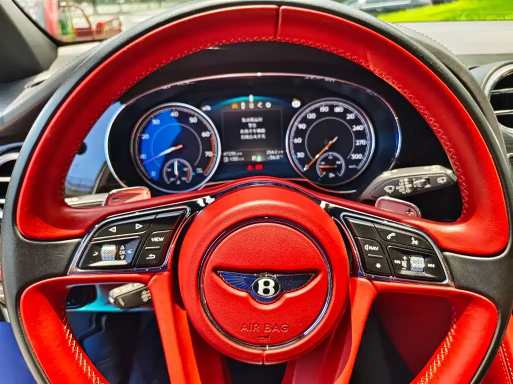Bentley Bentayga 2017 6.0T Standard