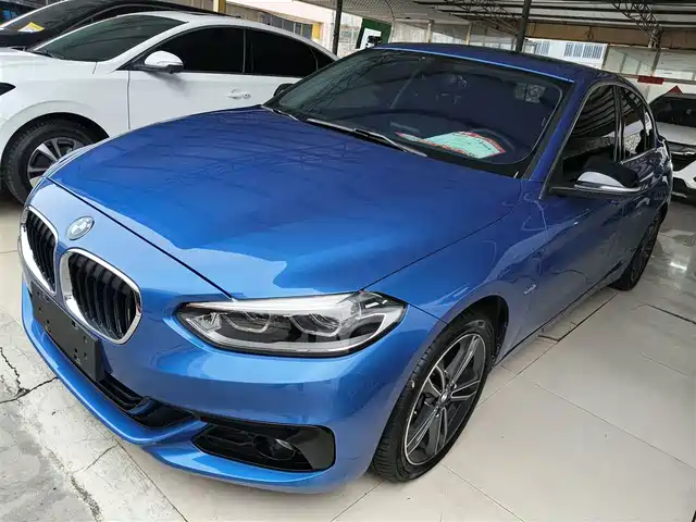 BMW  1 SERIES 2019