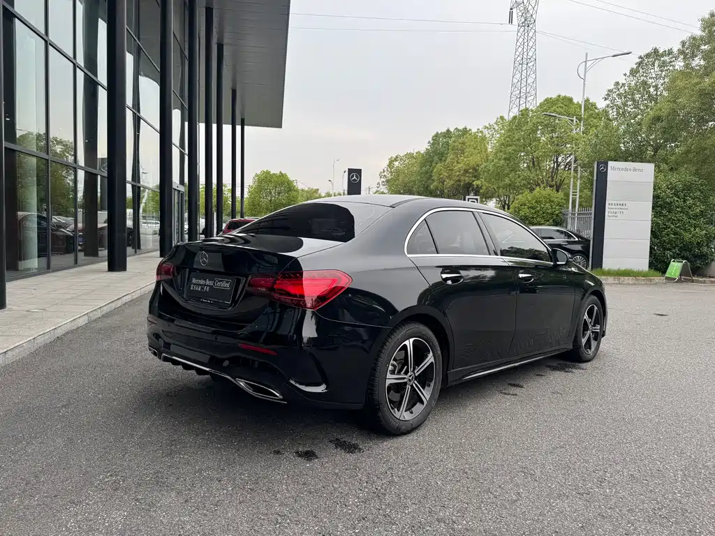 MERCEDES-BENZ A CLASS