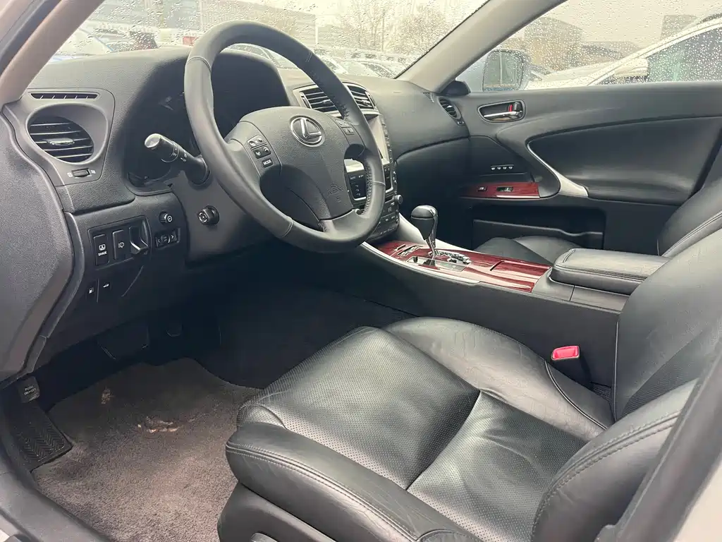Lexus IS 2008 300 Luxury
