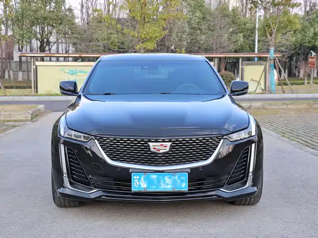 CADILLAC  CT5 2022