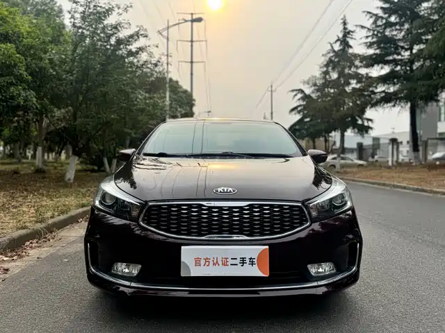 KIA  K3 2018