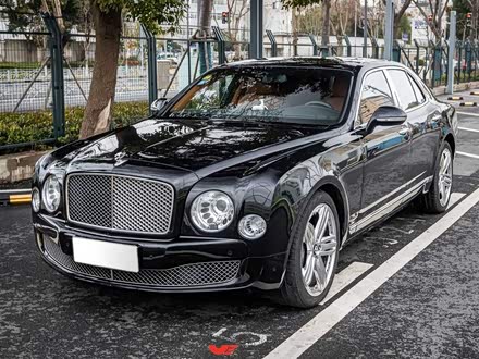 慕尚 2011款 6.8T 豪华版