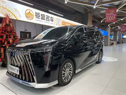 传祺M8 2023款 宗师系列 400T 自动旗舰