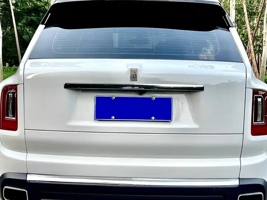 ROLLS-ROYCE CULLINAN