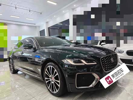 捷豹XFL 2023款 XFL 2.0T P250 两驱尊享豪华版