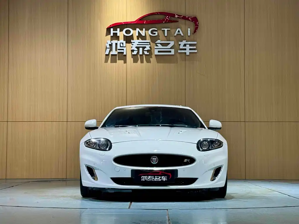 Jaguar XK — миниатюра 3