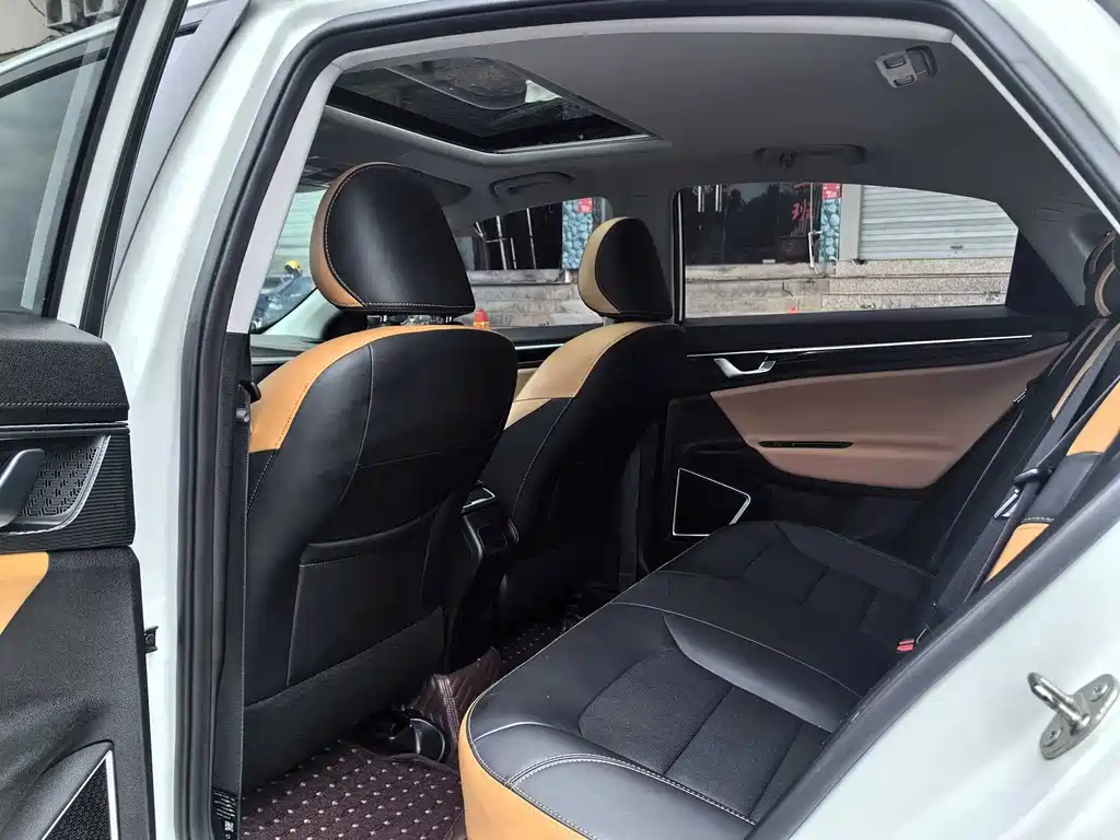 GEELY AUTOMOBILE EMGRAND GL