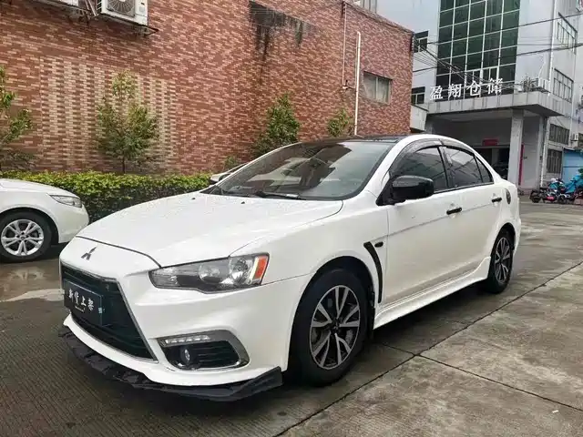 MITSUBISHI WING GOD 2017