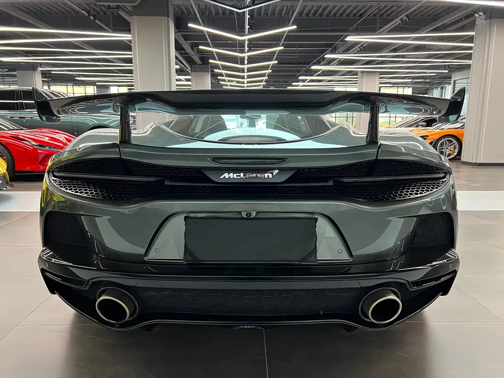 MCLAREN GT