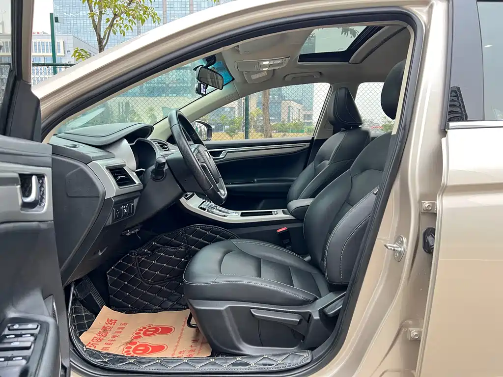 GEELY AUTOMOBILE EMGRAND GL