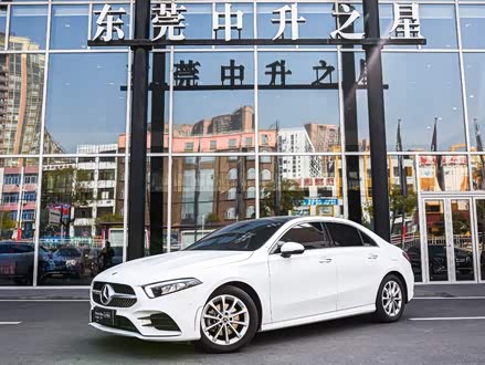 奔驰A级 2020款 改款 A 200 L 运动轿车动感型