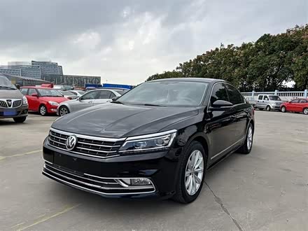 帕萨特 2017款 330TSI DSG尊荣版